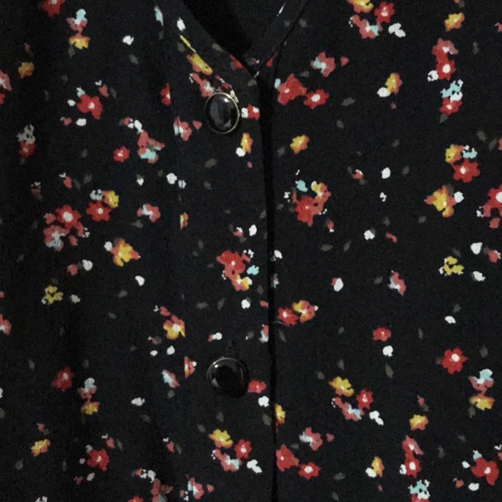 Madewell et Sézane long sleeve silk top